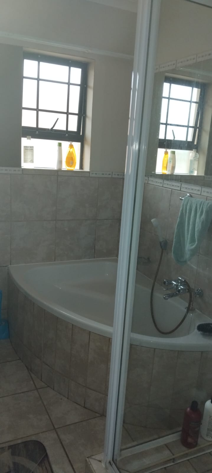 To Let 3 Bedroom Property for Rent in Island View Western Cape